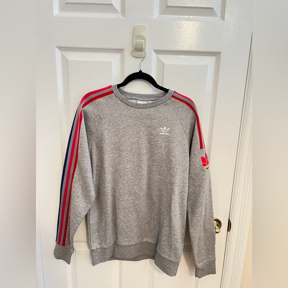 Adidas crewneck